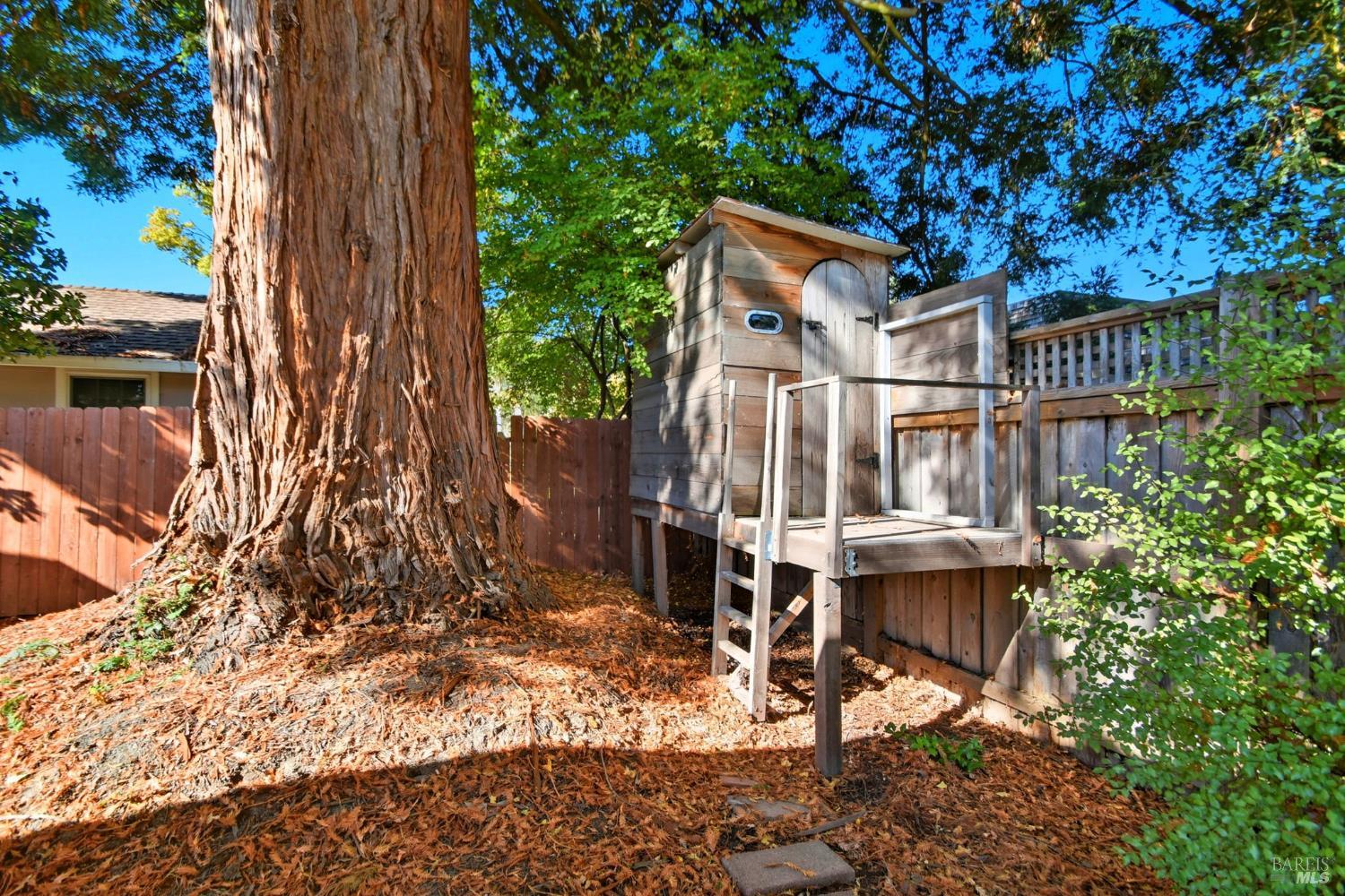 Detail Gallery Image 40 of 47 For 3553 Fir Dr, Santa Rosa,  CA 95405 - 4 Beds | 2 Baths