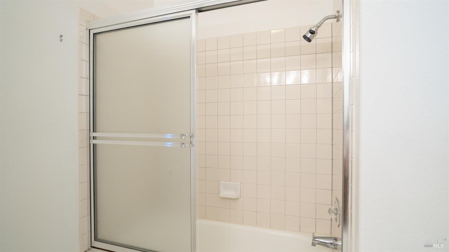 Detail Gallery Image 38 of 61 For 2133 Hillridge Dr, Fairfield,  CA 94534 - 4 Beds | 2/1 Baths