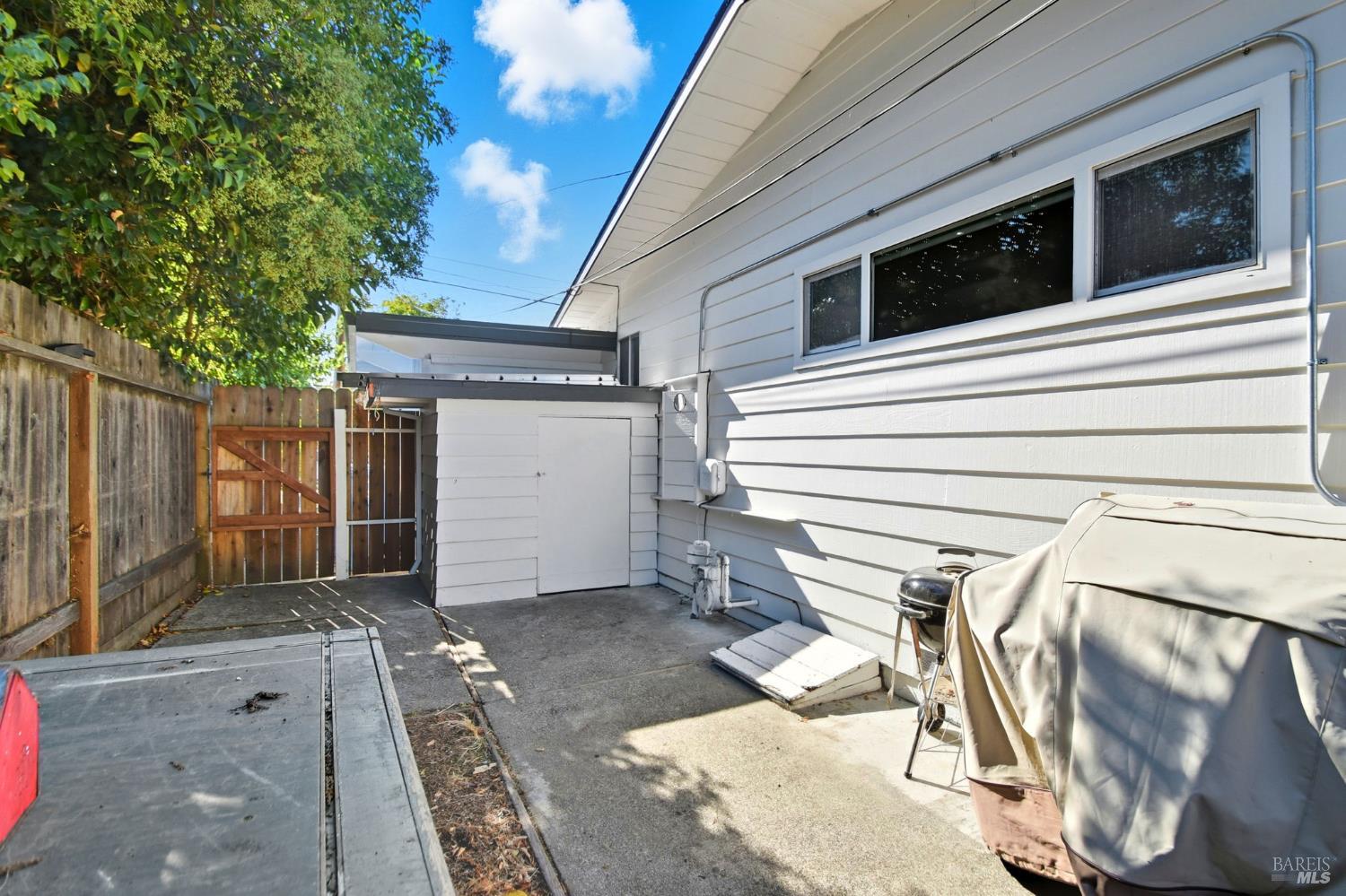 Detail Gallery Image 44 of 47 For 3553 Fir Dr, Santa Rosa,  CA 95405 - 4 Beds | 2 Baths