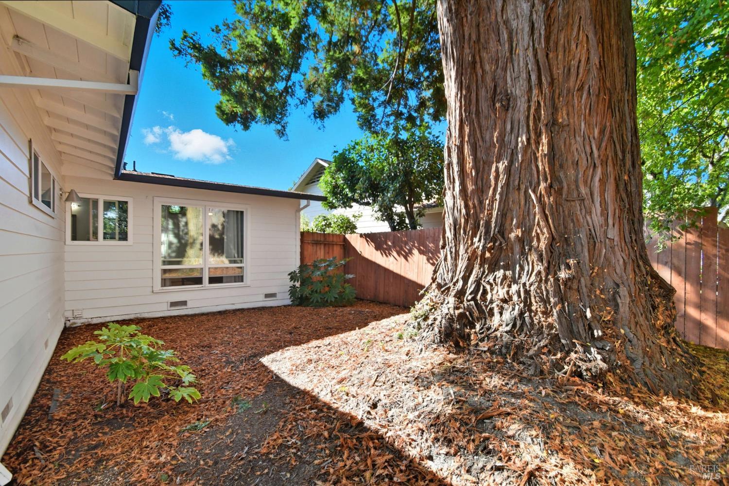 Detail Gallery Image 42 of 47 For 3553 Fir Dr, Santa Rosa,  CA 95405 - 4 Beds | 2 Baths