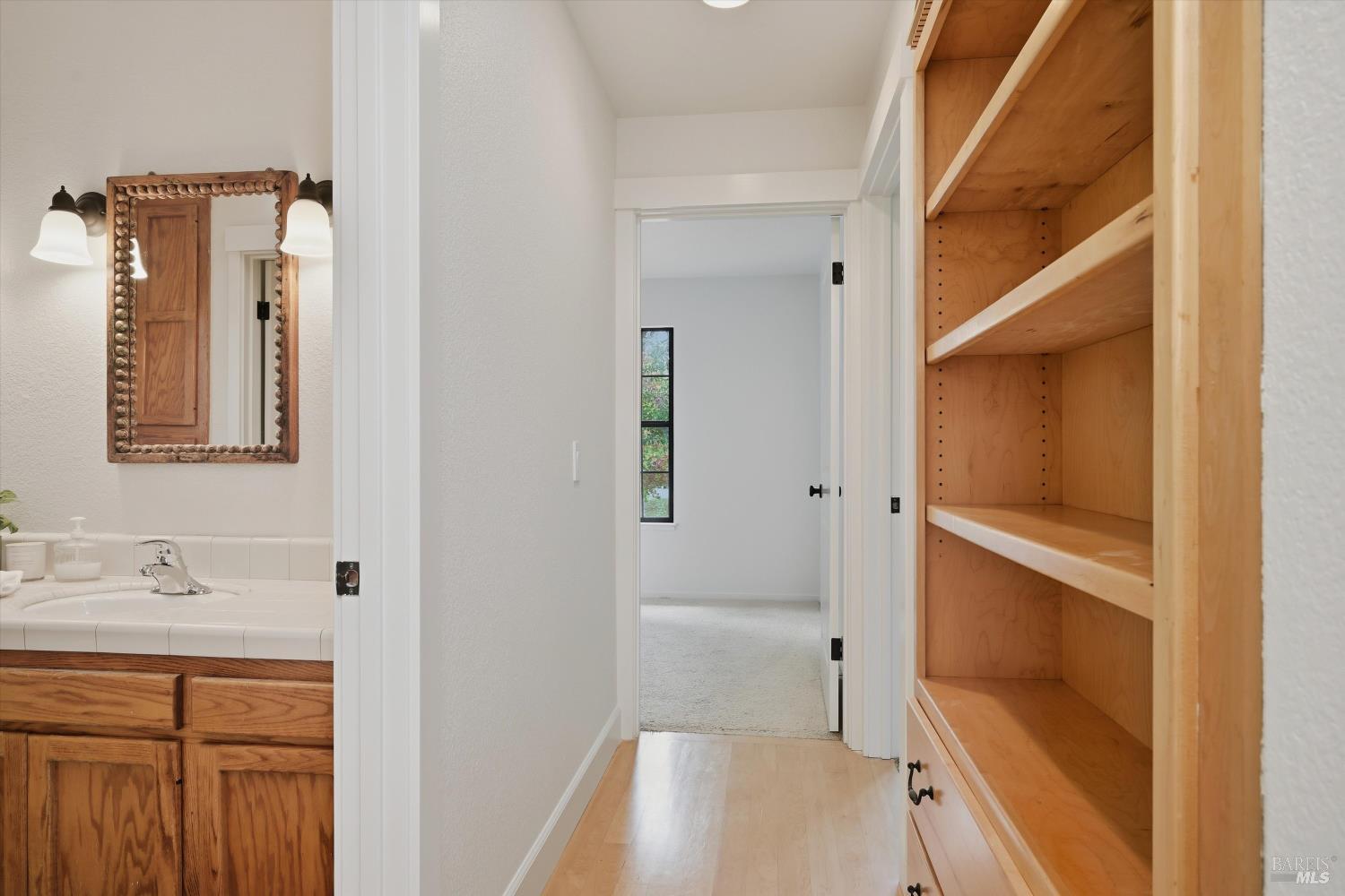 Detail Gallery Image 27 of 50 For 246 Zinfandel Rd, Healdsburg,  CA 95448 - 4 Beds | 2/1 Baths