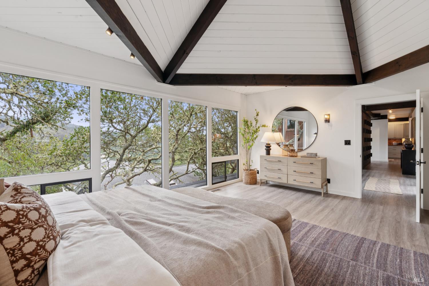 Detail Gallery Image 23 of 53 For 815 Autumn Ln, Mill Valley,  CA 94941 - 4 Beds | 2 Baths
