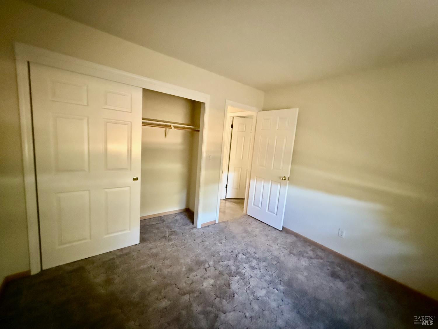 Detail Gallery Image 31 of 35 For 19390 Mountain Mdws, Hidden Valley Lake,  CA 95467 - 3 Beds | 2 Baths