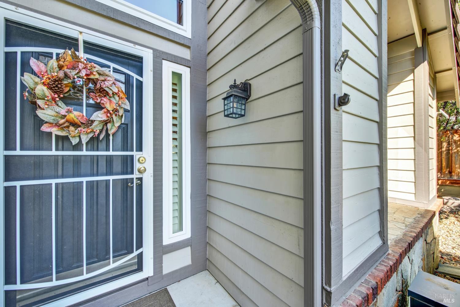 Detail Gallery Image 13 of 78 For 3442 Glen Ellen Dr, Fairfield,  CA 94534 - 5 Beds | 3 Baths