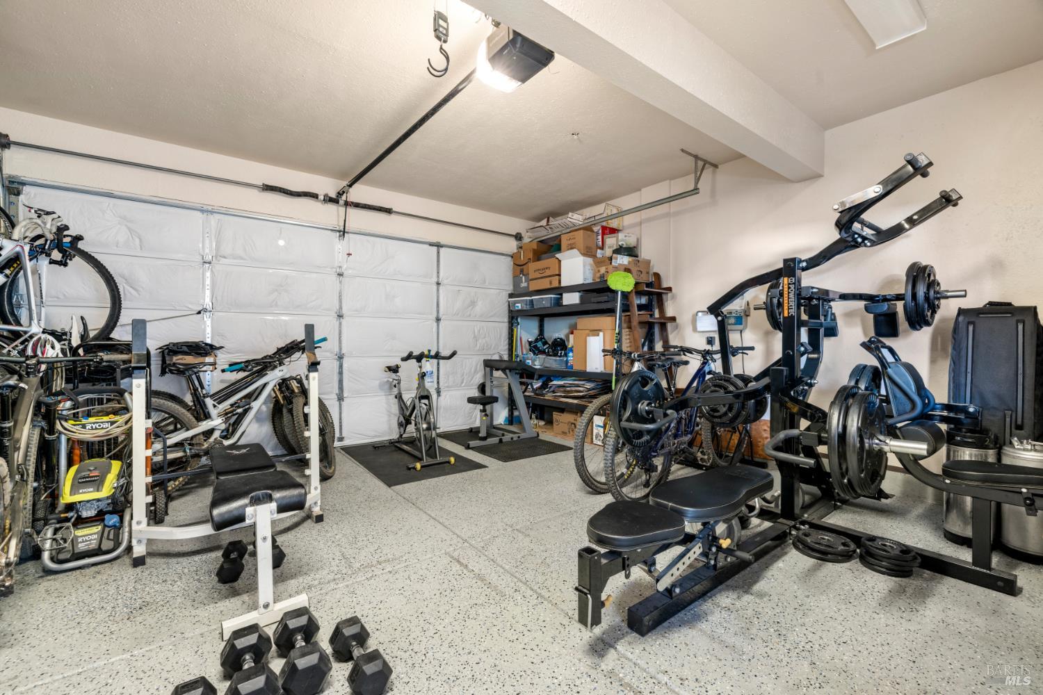 Detail Gallery Image 31 of 39 For 948 Brunello Dr, Santa Rosa,  CA 95407 - 4 Beds | 3 Baths