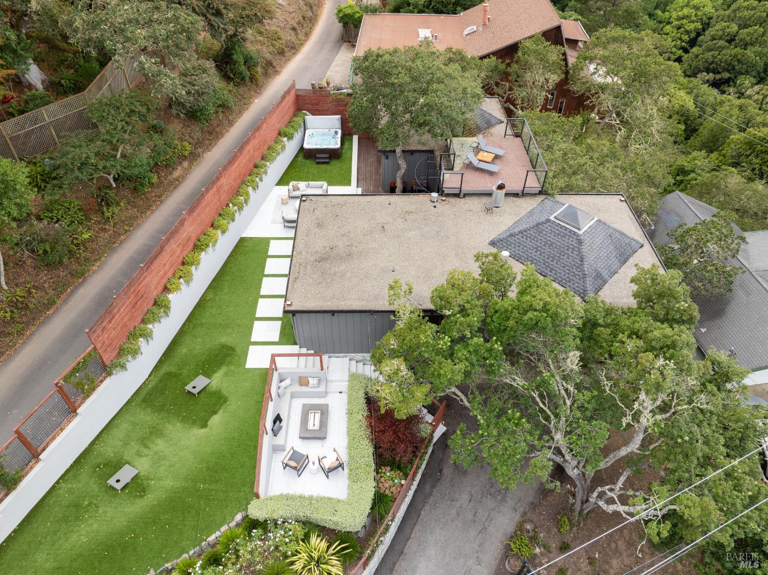 Detail Gallery Image 40 of 53 For 815 Autumn Ln, Mill Valley,  CA 94941 - 4 Beds | 2 Baths