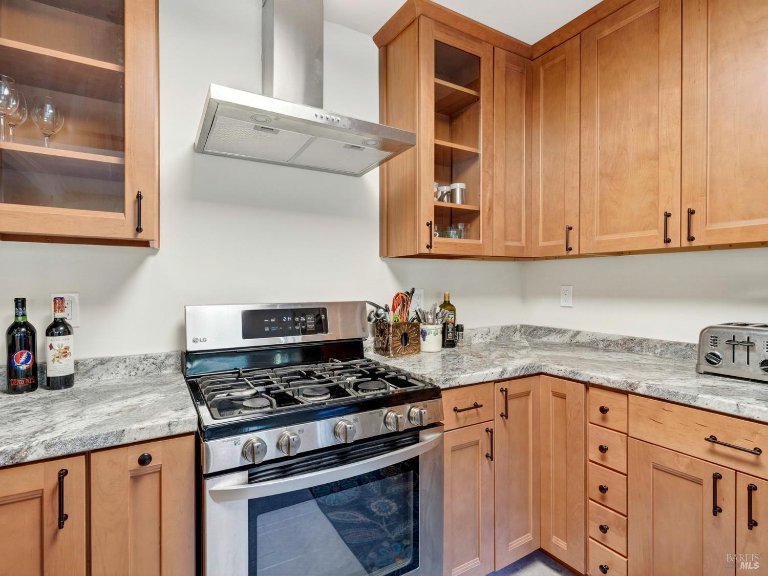 Detail Gallery Image 7 of 32 For 65235 Hwy 271 Hwy, Leggett,  CA 95585 - 3 Beds | 2 Baths