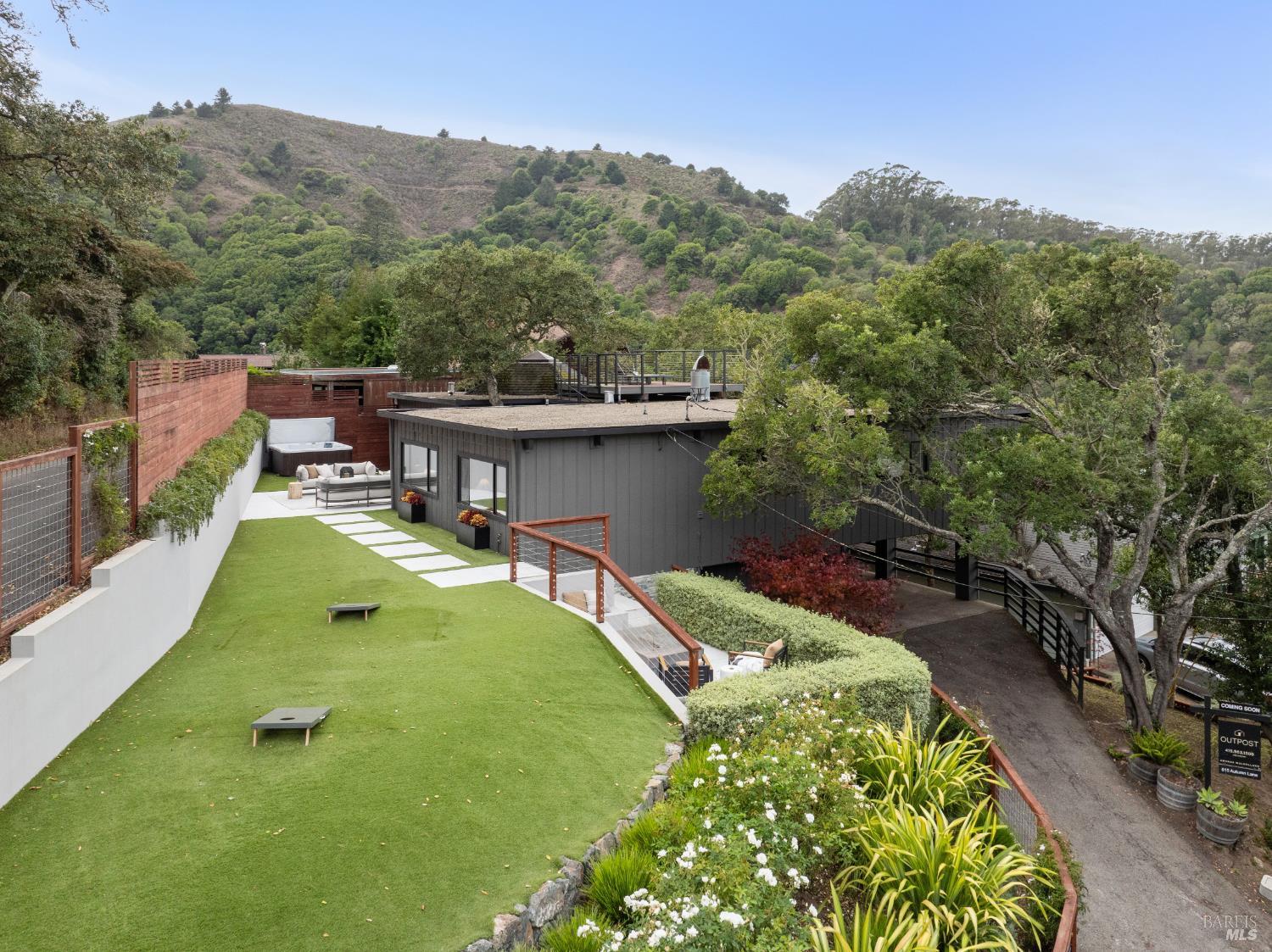 Detail Gallery Image 6 of 53 For 815 Autumn Ln, Mill Valley,  CA 94941 - 4 Beds | 2 Baths