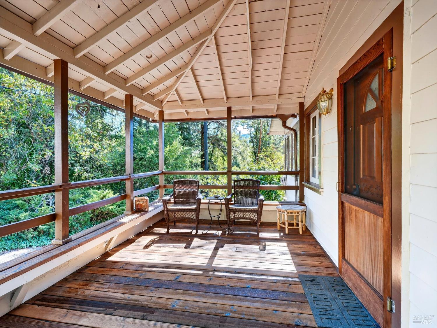 Detail Gallery Image 2 of 32 For 65235 Hwy 271 Hwy, Leggett,  CA 95585 - 3 Beds | 2 Baths