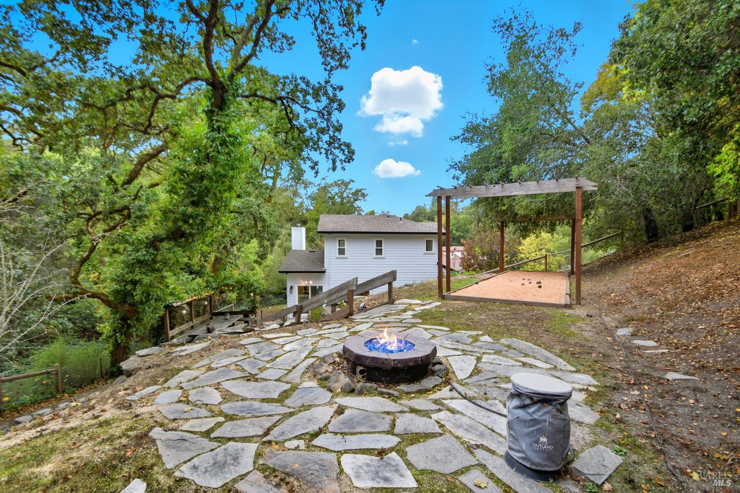 Detail Gallery Image 19 of 30 For 3136 Chanate Rd, Santa Rosa,  CA 95404 - 3 Beds | 2/1 Baths