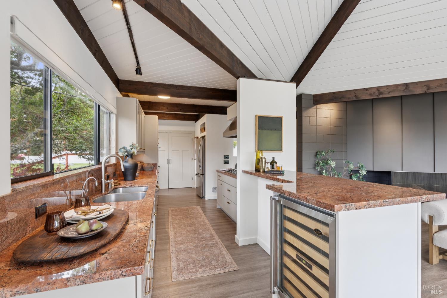 Detail Gallery Image 18 of 53 For 815 Autumn Ln, Mill Valley,  CA 94941 - 4 Beds | 2 Baths