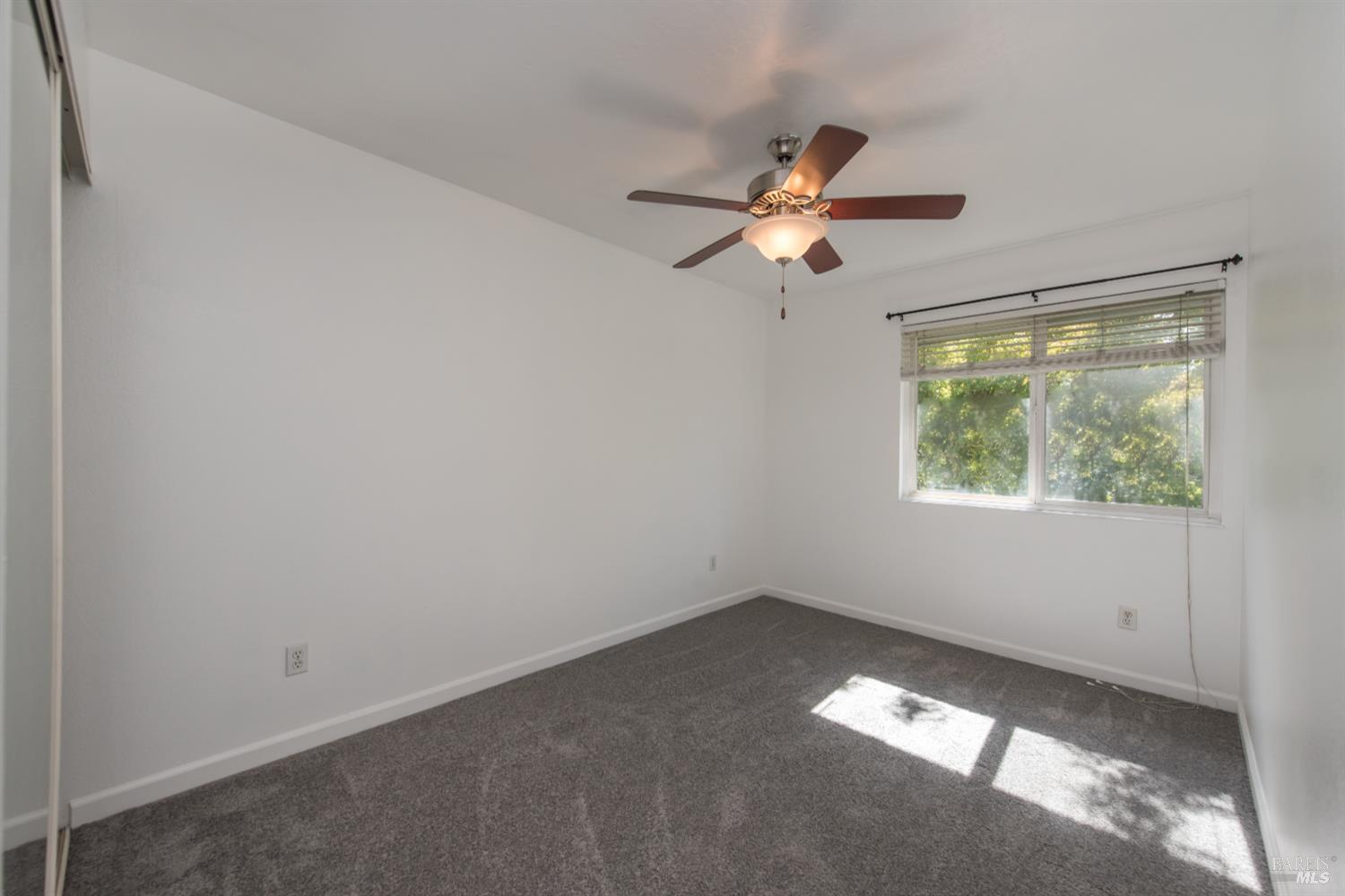 Detail Gallery Image 19 of 34 For 374 Gate Way, Santa Rosa,  CA 95401 - 3 Beds | 1/1 Baths