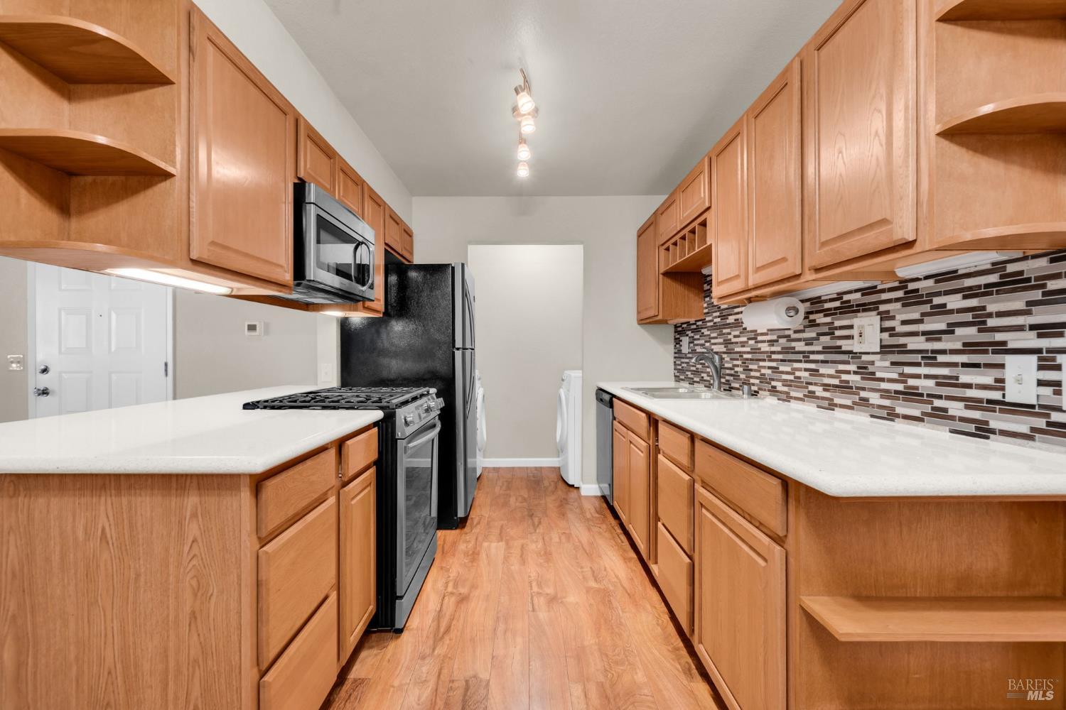 Detail Gallery Image 12 of 30 For 8201 Camino Colegio Unkn #221,  Rohnert Park,  CA 94928 - 1 Beds | 1 Baths