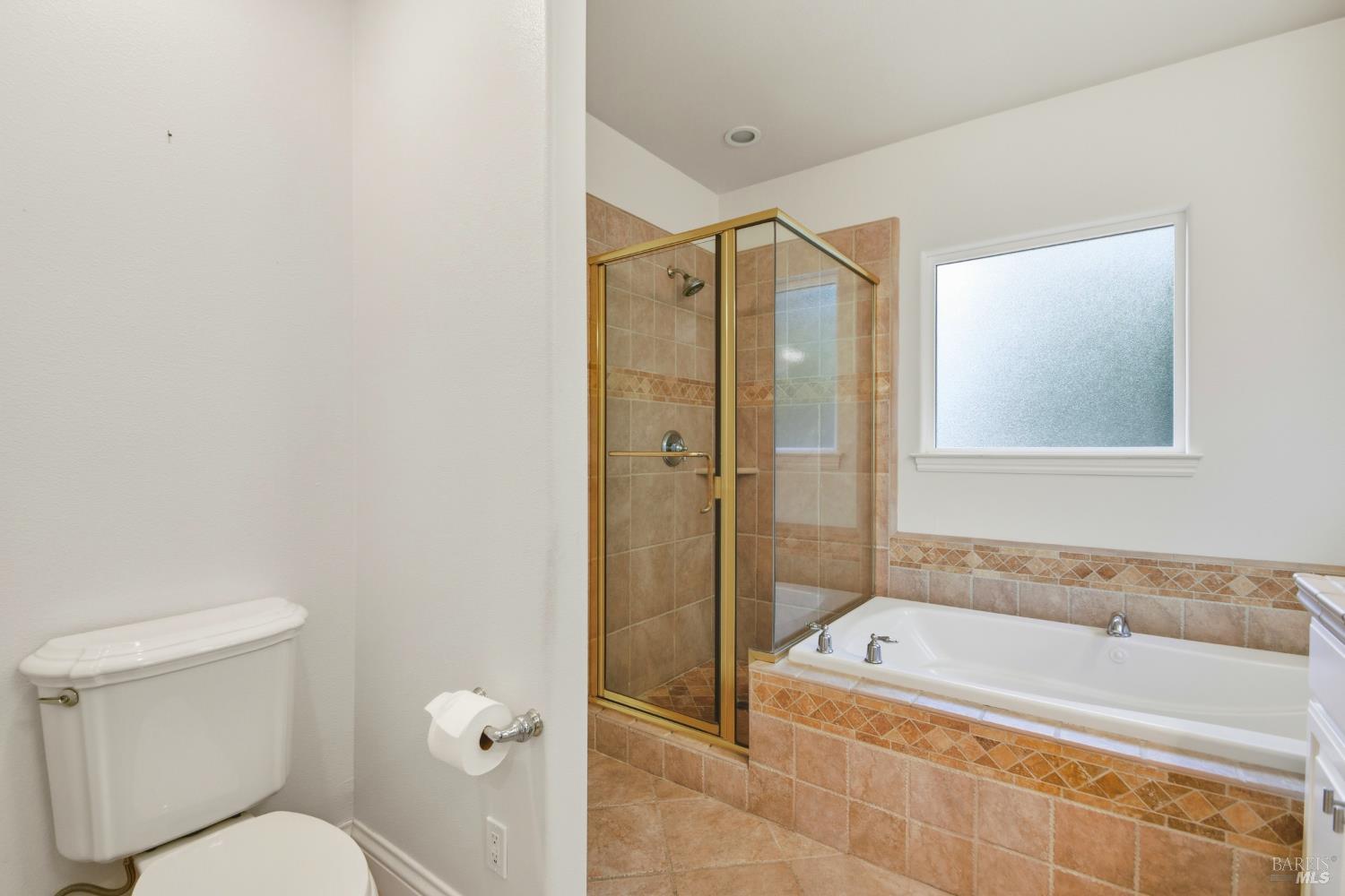 Detail Gallery Image 15 of 30 For 3136 Chanate Rd, Santa Rosa,  CA 95404 - 3 Beds | 2/1 Baths