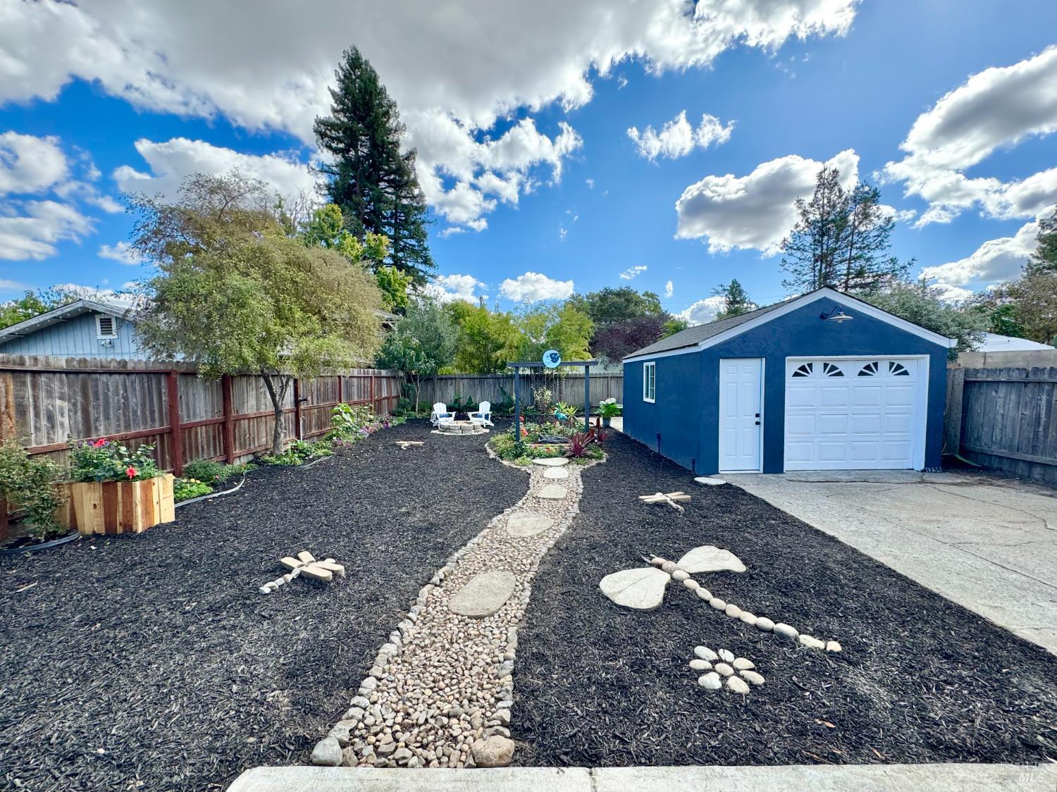 Detail Gallery Image 25 of 34 For 1759 G St, Napa,  CA 94559 - 2 Beds | 1 Baths