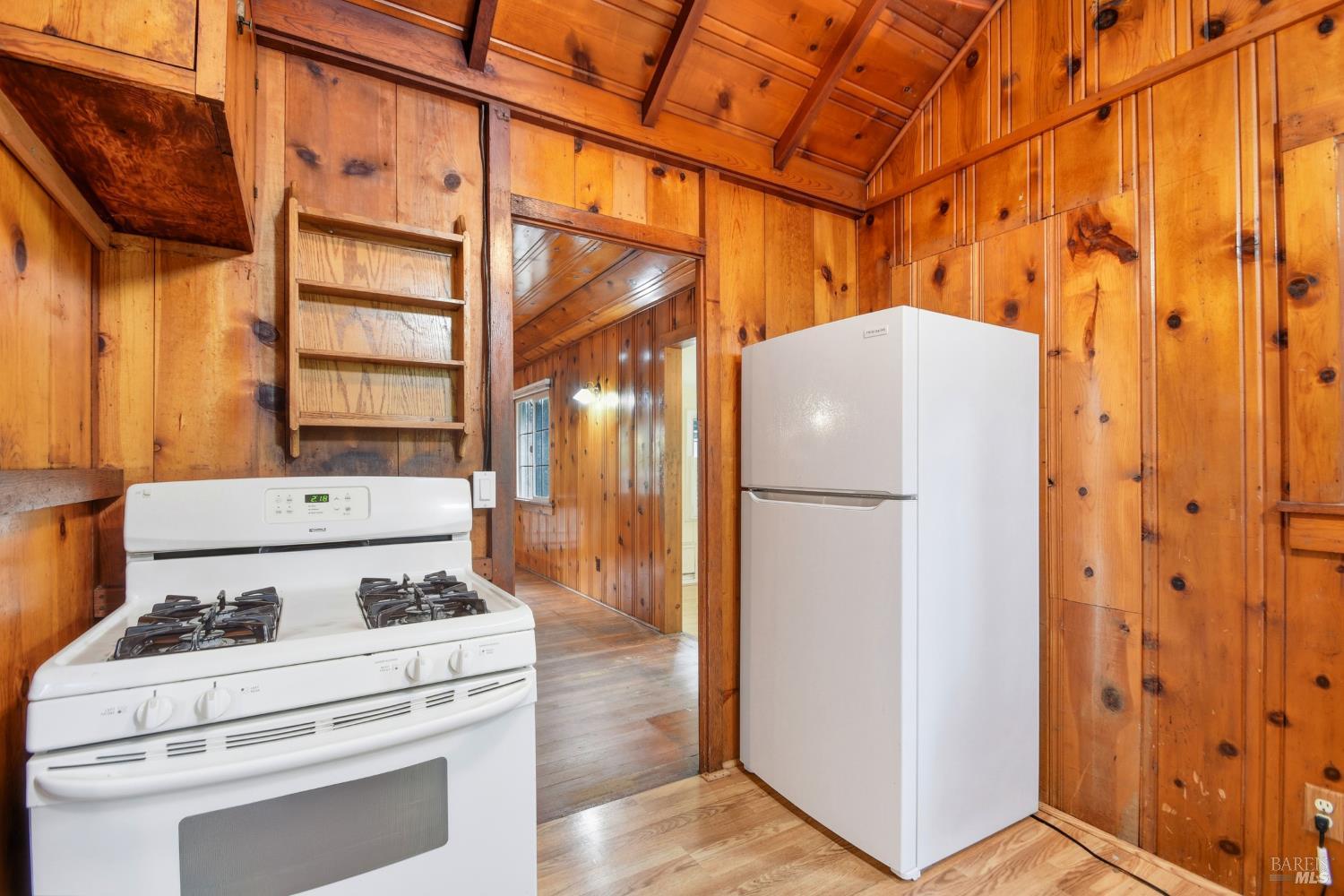 Detail Gallery Image 18 of 35 For 10224 Old River Rd, Forestville,  CA 95436 - 2 Beds | 1 Baths