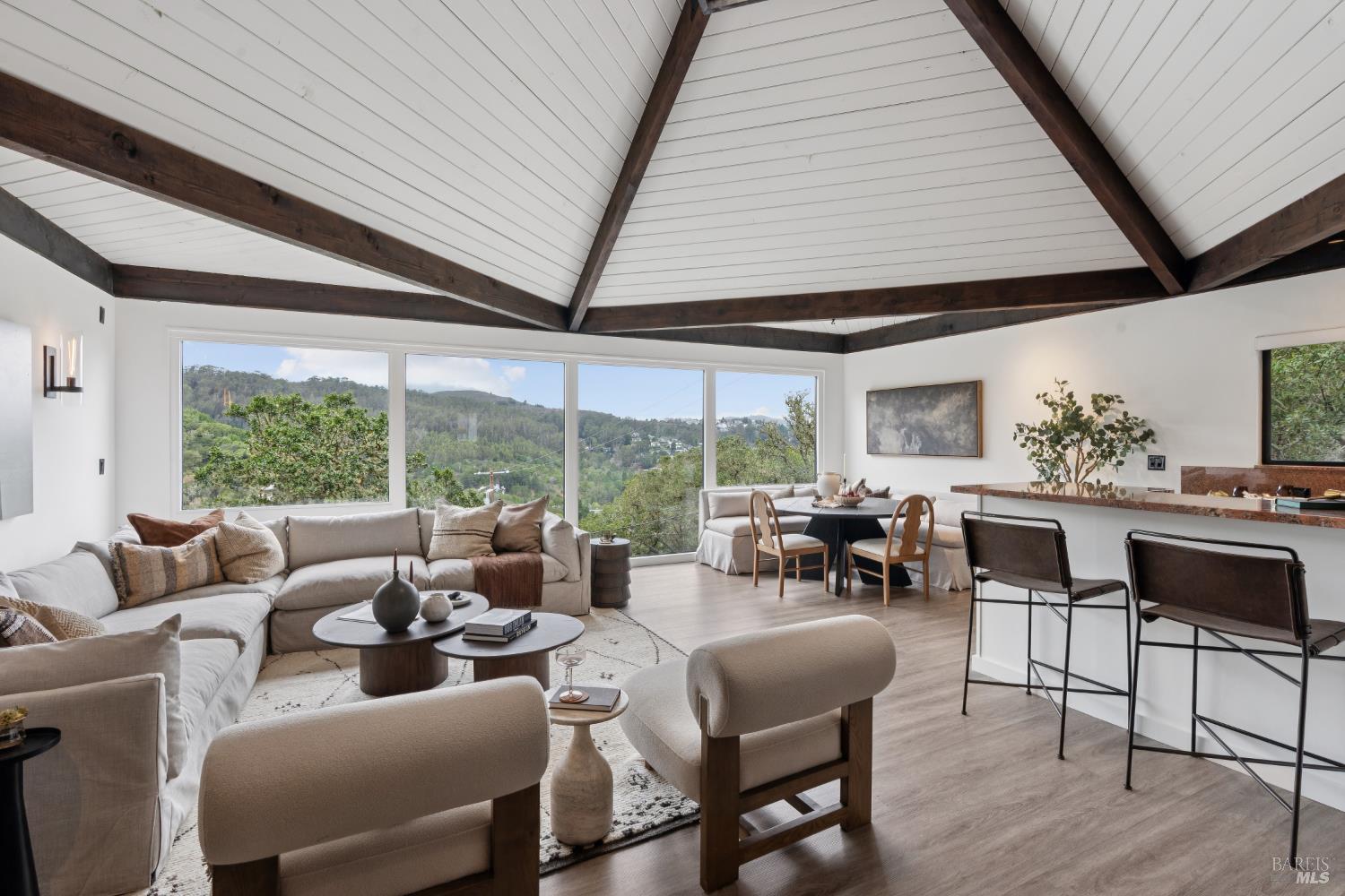 Detail Gallery Image 11 of 53 For 815 Autumn Ln, Mill Valley,  CA 94941 - 4 Beds | 2 Baths