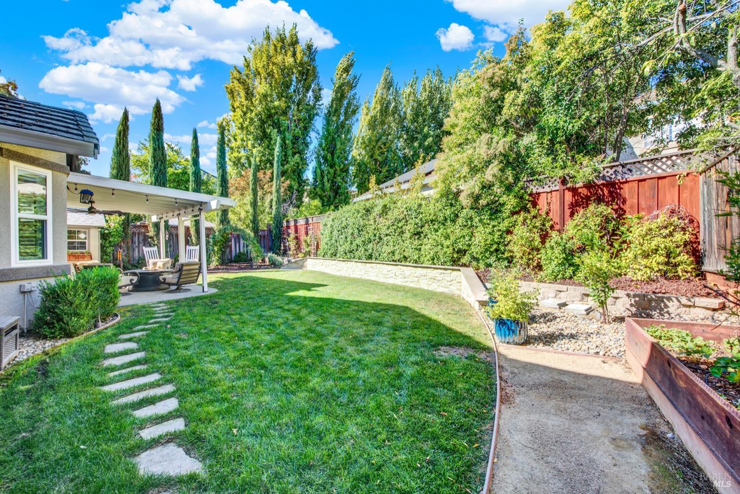 Detail Gallery Image 68 of 78 For 3442 Glen Ellen Dr, Fairfield,  CA 94534 - 5 Beds | 3 Baths