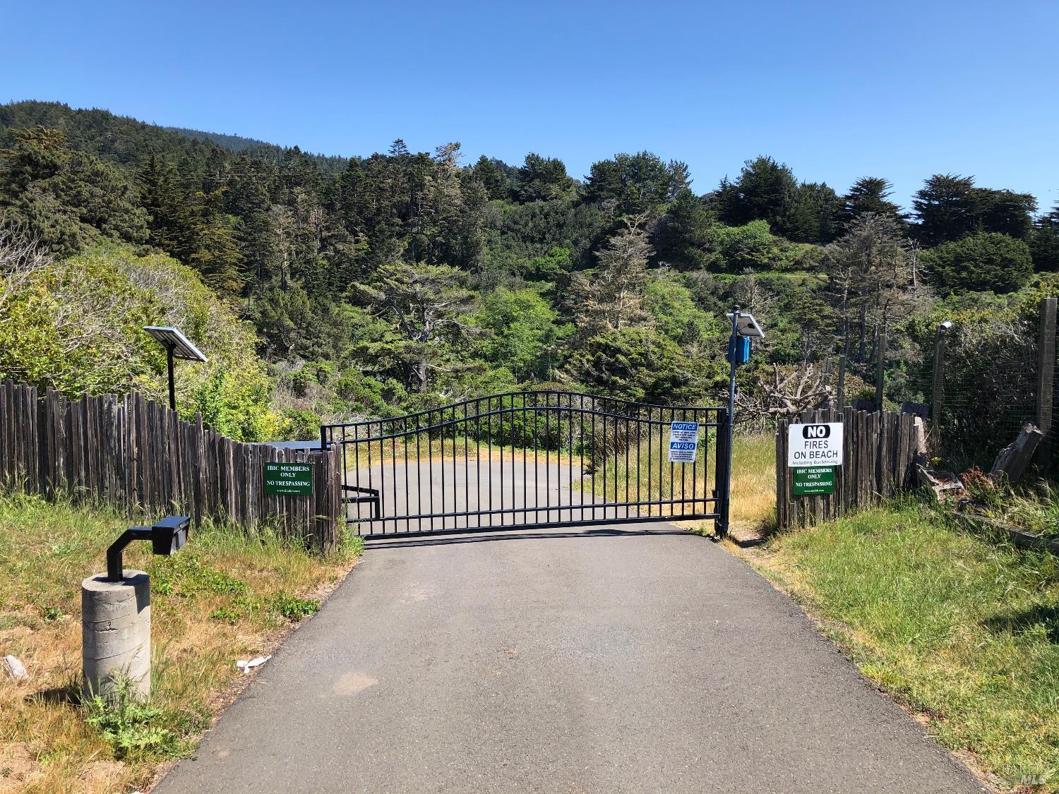 Detail Gallery Image 18 of 22 For 43650 Sea Cypress Dr, Manchester,  CA 95459 - – Beds | – Baths