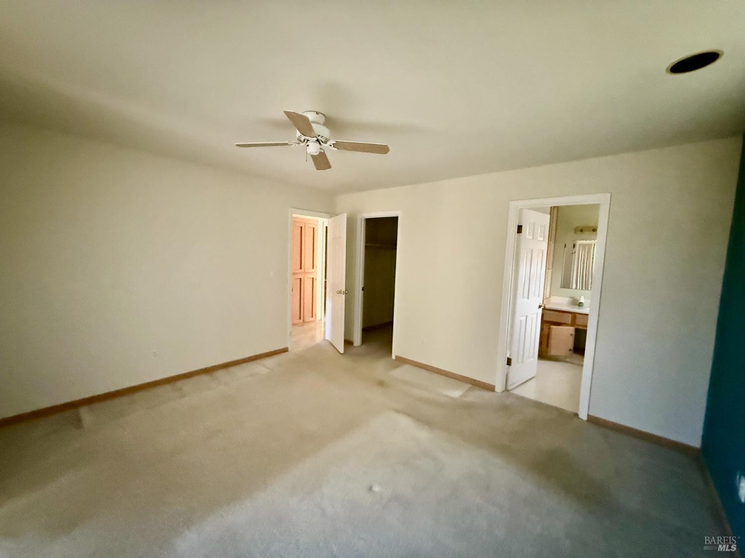 Detail Gallery Image 28 of 35 For 19390 Mountain Mdws, Hidden Valley Lake,  CA 95467 - 3 Beds | 2 Baths