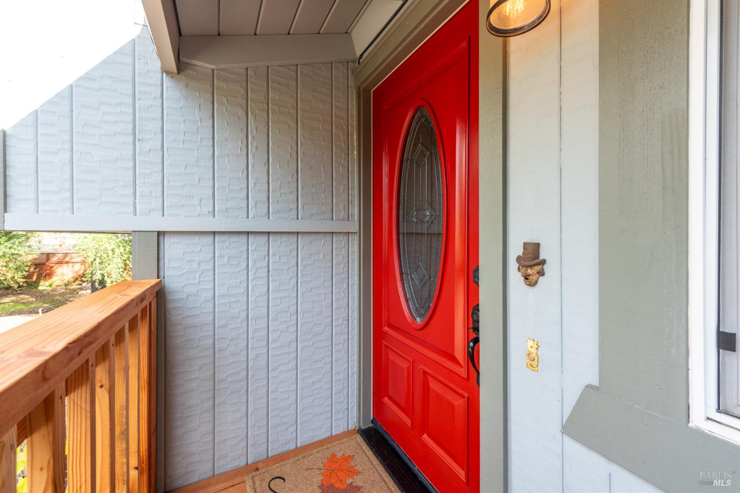 Detail Gallery Image 3 of 34 For 1888 Judson Ln, Santa Rosa,  CA 95401 - 4 Beds | 3 Baths