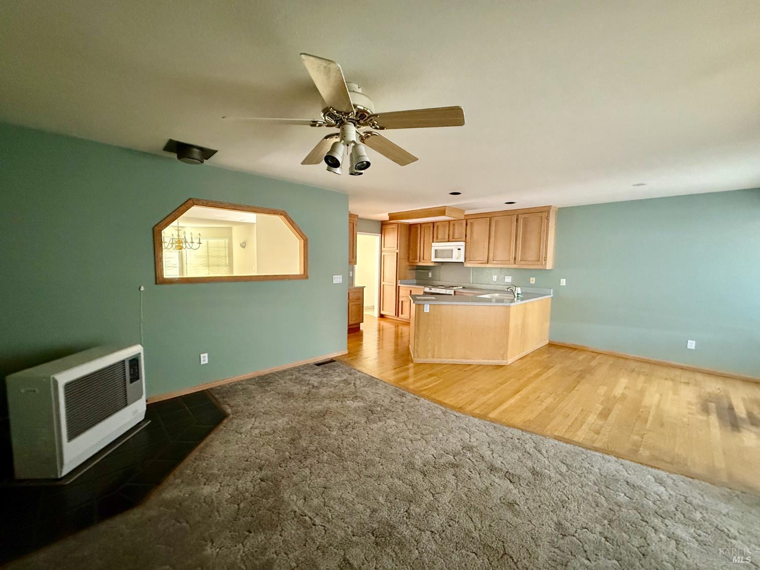 Detail Gallery Image 15 of 35 For 19390 Mountain Mdws, Hidden Valley Lake,  CA 95467 - 3 Beds | 2 Baths