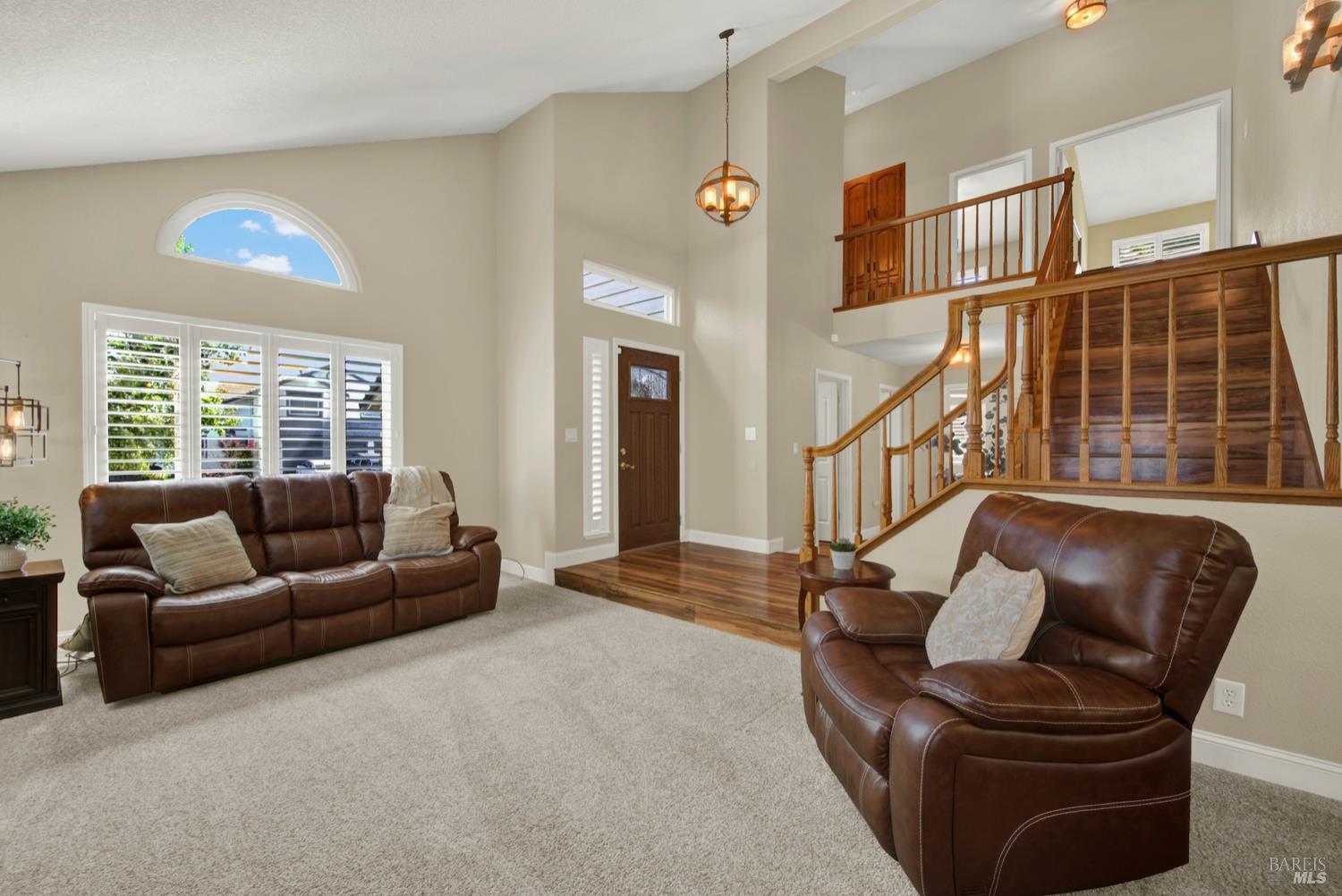 Detail Gallery Image 17 of 78 For 3442 Glen Ellen Dr, Fairfield,  CA 94534 - 5 Beds | 3 Baths