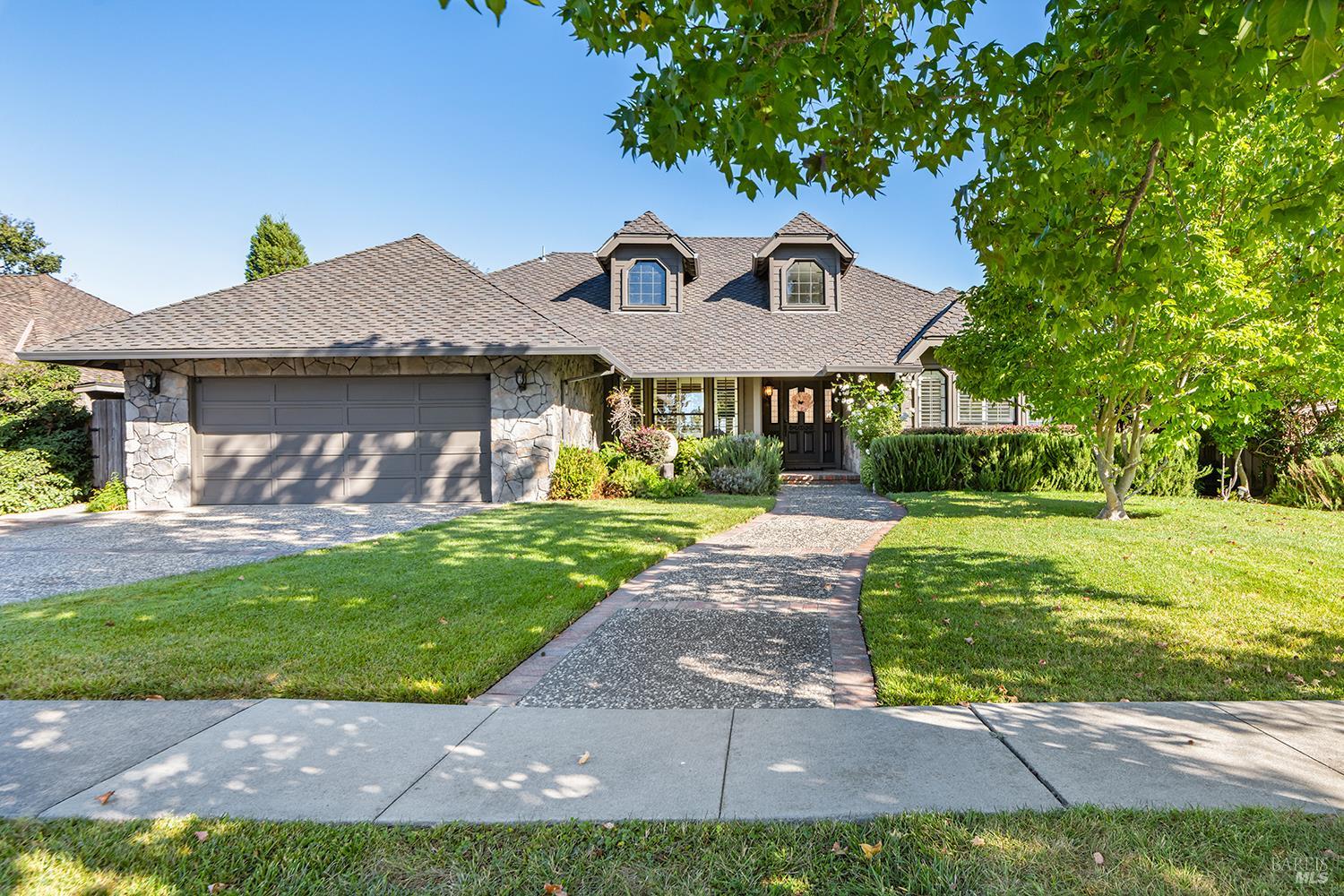 400 Eastin Dr