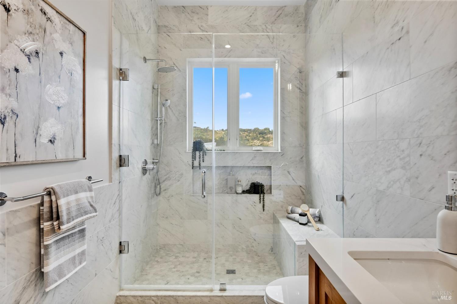 Detail Gallery Image 21 of 45 For 4108 Wallace Rd, Santa Rosa,  CA 95404 - 3 Beds | 2/1 Baths