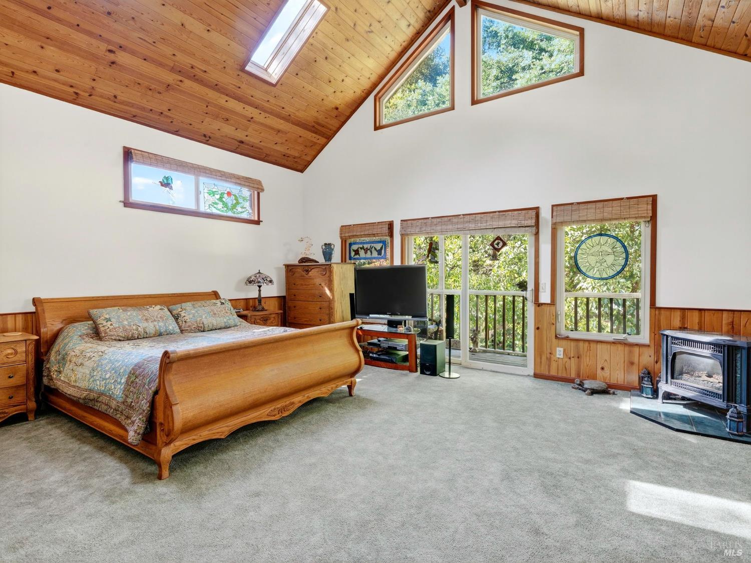 Detail Gallery Image 15 of 32 For 65235 Hwy 271 Hwy, Leggett,  CA 95585 - 3 Beds | 2 Baths