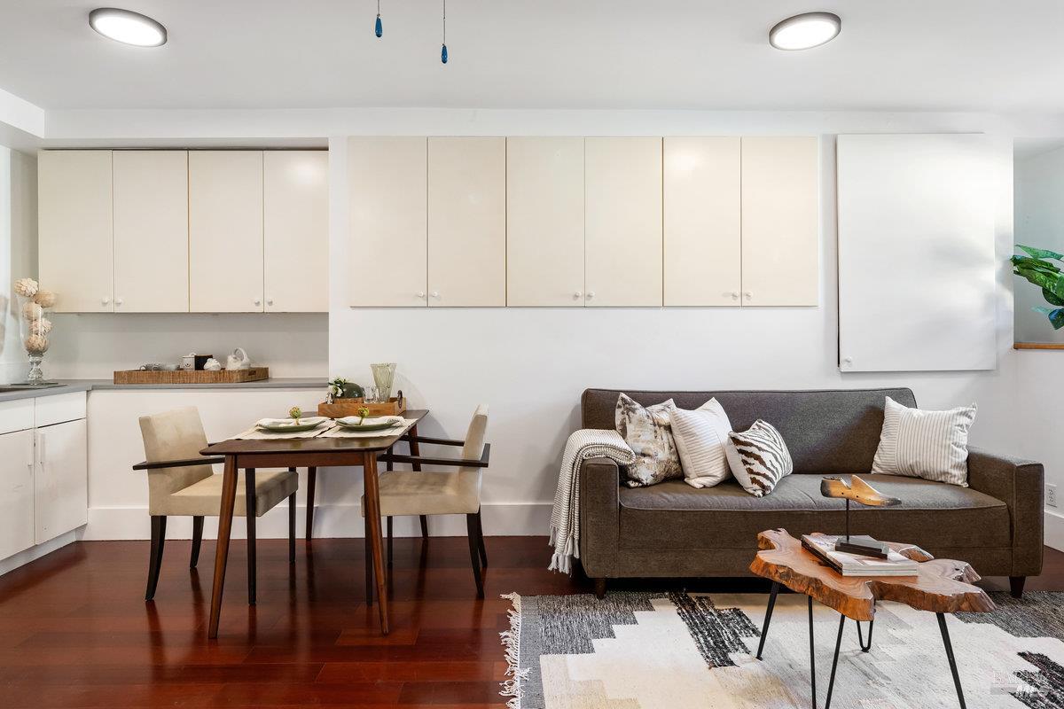 Detail Gallery Image 22 of 31 For 338 Paloma Ave, San Rafael,  CA 94901 - 4 Beds | 2/1 Baths