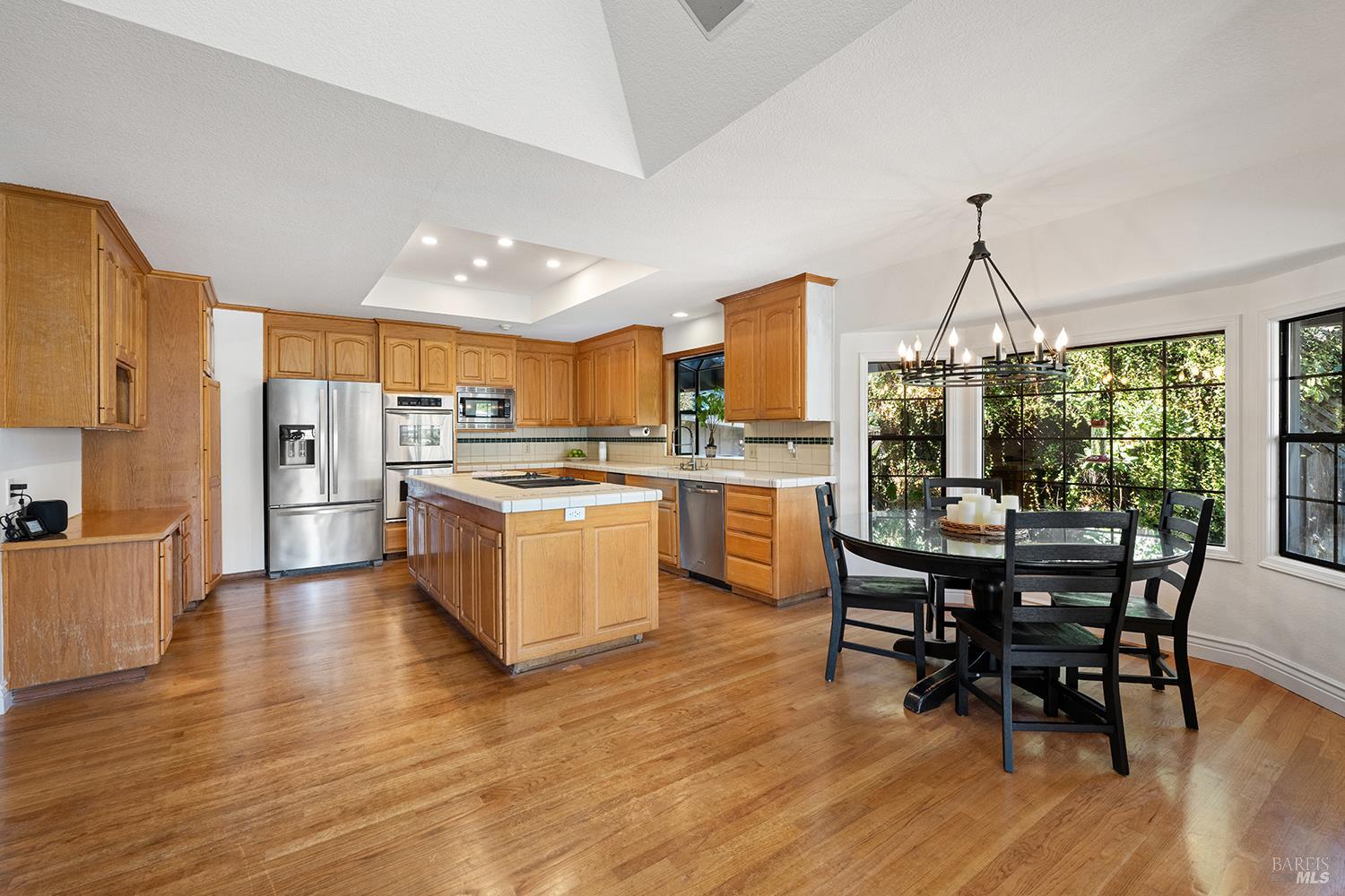 Detail Gallery Image 8 of 23 For 400 Eastin Dr, Sonoma,  CA 95476 - 3 Beds | 2 Baths