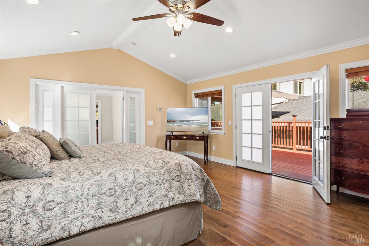 Detail Gallery Image 11 of 34 For 1888 Judson Ln, Santa Rosa,  CA 95401 - 4 Beds | 3 Baths