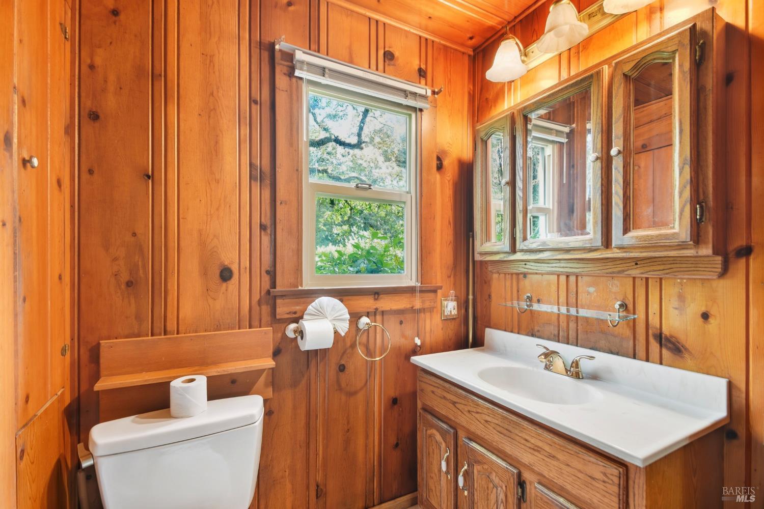 Detail Gallery Image 28 of 35 For 10224 Old River Rd, Forestville,  CA 95436 - 2 Beds | 1 Baths