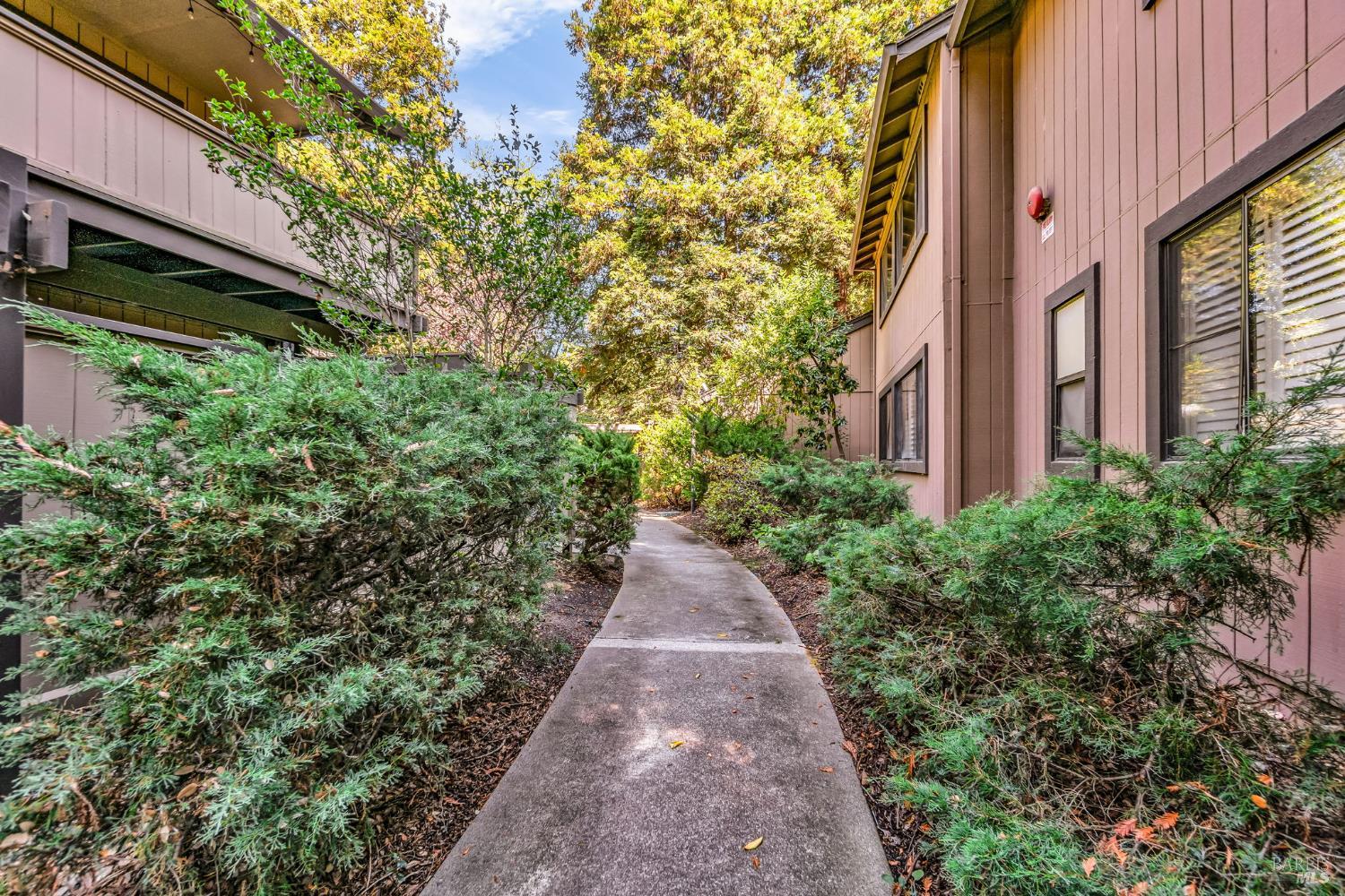 Detail Gallery Image 32 of 34 For 105 Nicholas Ct, Cotati,  CA 94931 - 2 Beds | 1 Baths