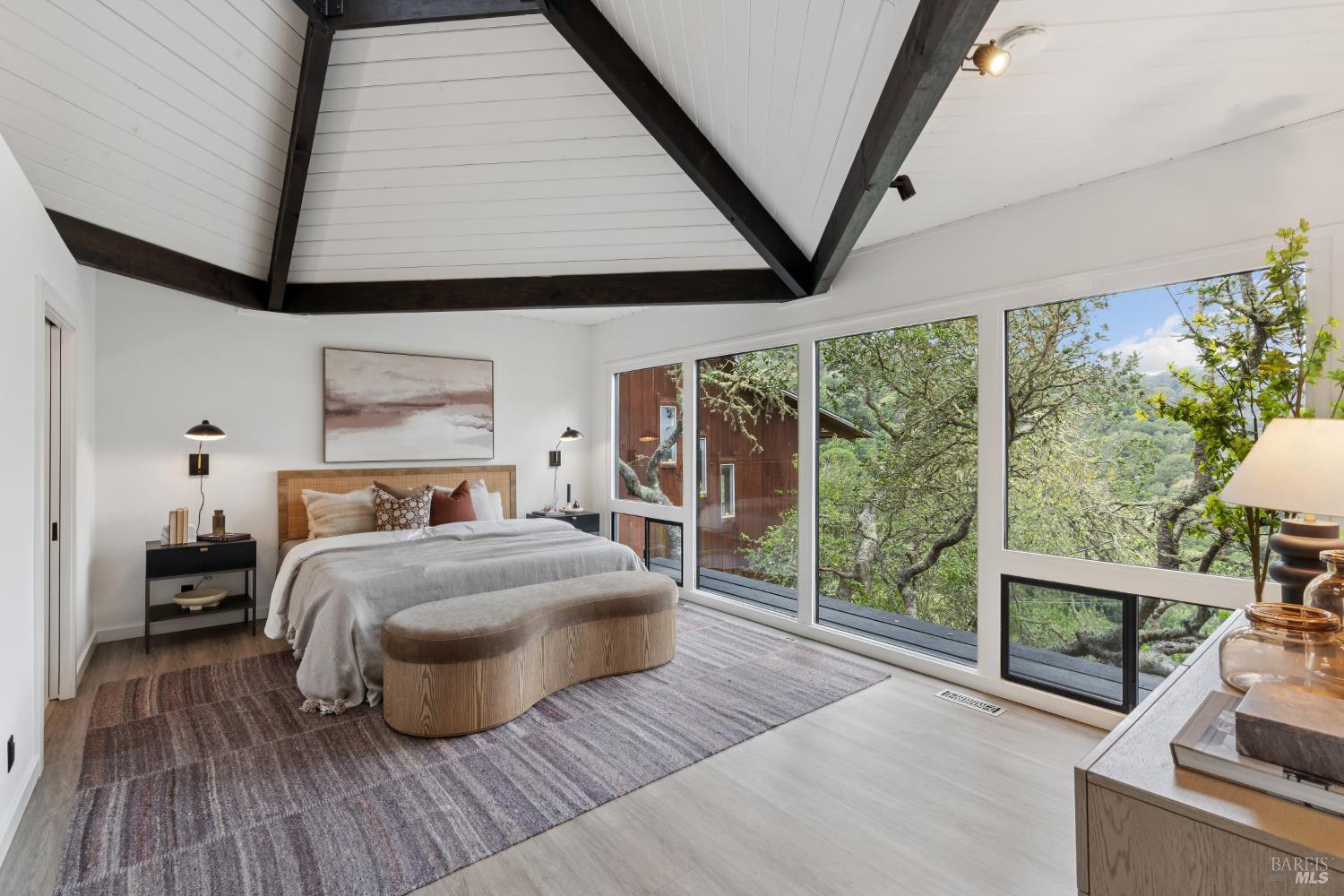 Detail Gallery Image 22 of 53 For 815 Autumn Ln, Mill Valley,  CA 94941 - 4 Beds | 2 Baths