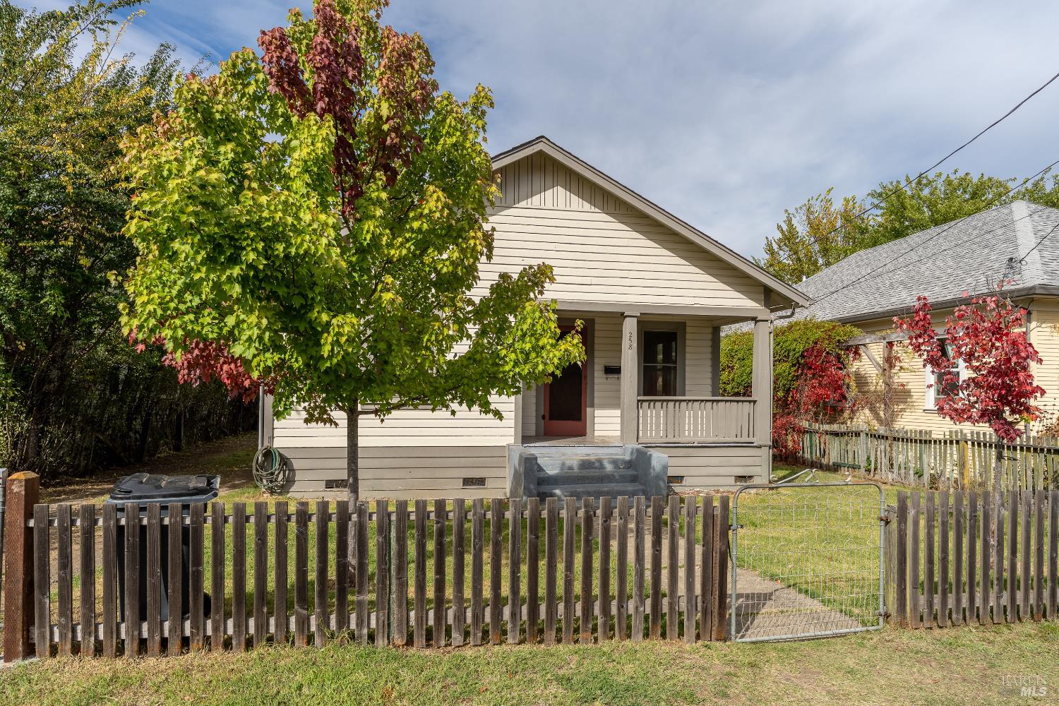 Detail Gallery Image 17 of 38 For 258 State St, Willits,  CA 95490 - 2 Beds | 1 Baths