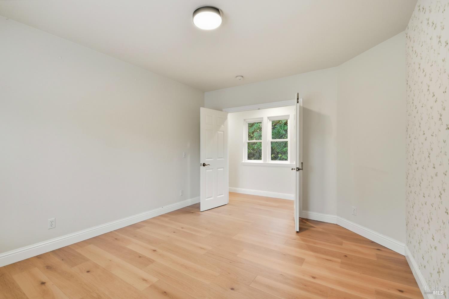 Detail Gallery Image 12 of 30 For 3136 Chanate Rd, Santa Rosa,  CA 95404 - 3 Beds | 2/1 Baths