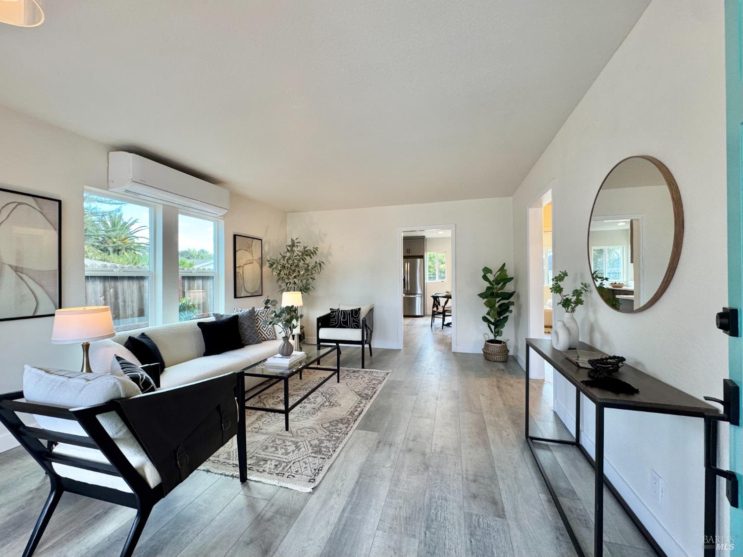 Detail Gallery Image 6 of 34 For 1759 G St, Napa,  CA 94559 - 2 Beds | 1 Baths