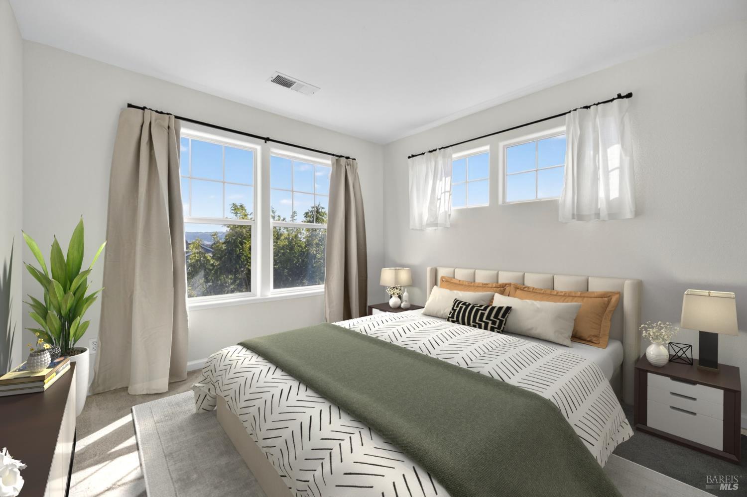 Detail Gallery Image 61 of 62 For 184 El Encanto Way, Santa Rosa,  CA 95409 - 4 Beds | 3/1 Baths