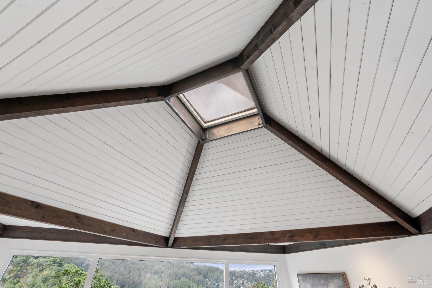 Detail Gallery Image 15 of 53 For 815 Autumn Ln, Mill Valley,  CA 94941 - 4 Beds | 2 Baths