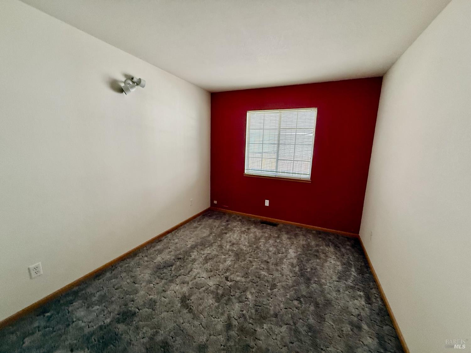 Detail Gallery Image 23 of 35 For 19390 Mountain Mdws, Hidden Valley Lake,  CA 95467 - 3 Beds | 2 Baths