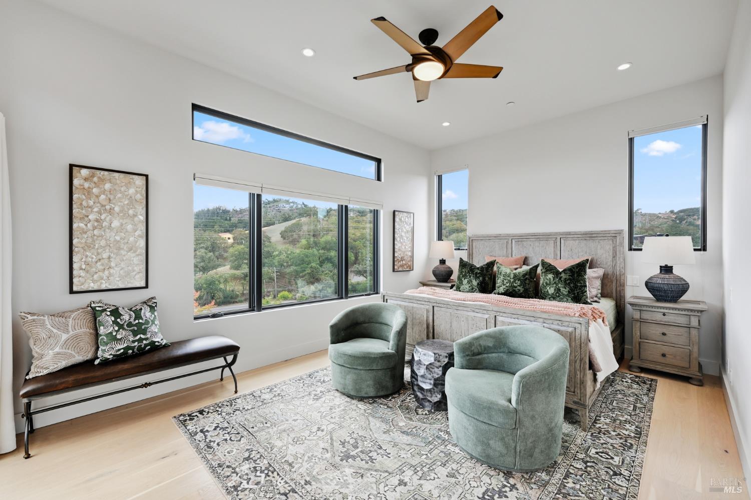 Detail Gallery Image 16 of 45 For 4108 Wallace Rd, Santa Rosa,  CA 95404 - 3 Beds | 2/1 Baths