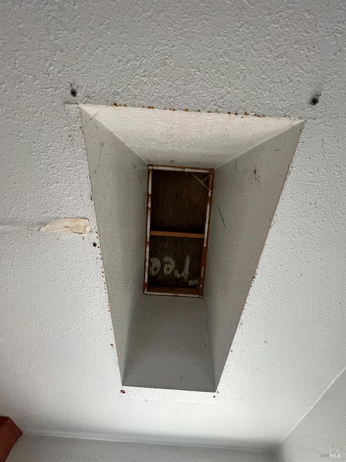 Detail Gallery Image 11 of 30 For 2124 Beard Ct, Vacaville,  CA 95688 - 3 Beds | 1 Baths