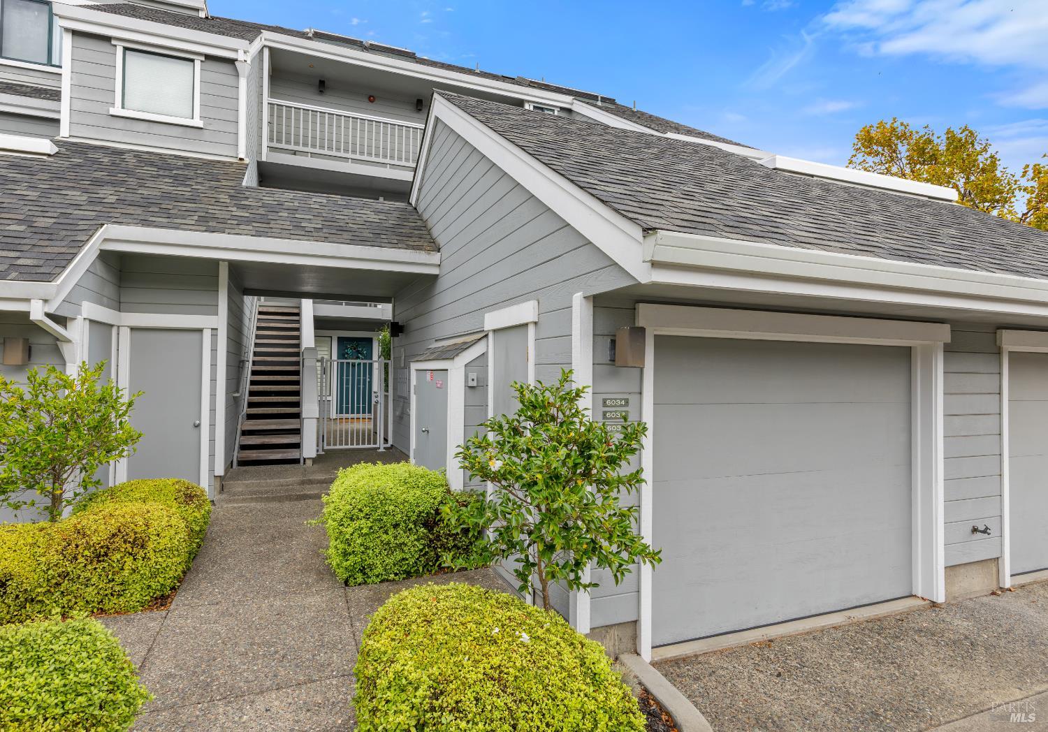 Detail Gallery Image 7 of 38 For 6033 Shelter Bay Ave, Mill Valley,  CA 94941 - 2 Beds | 2/1 Baths