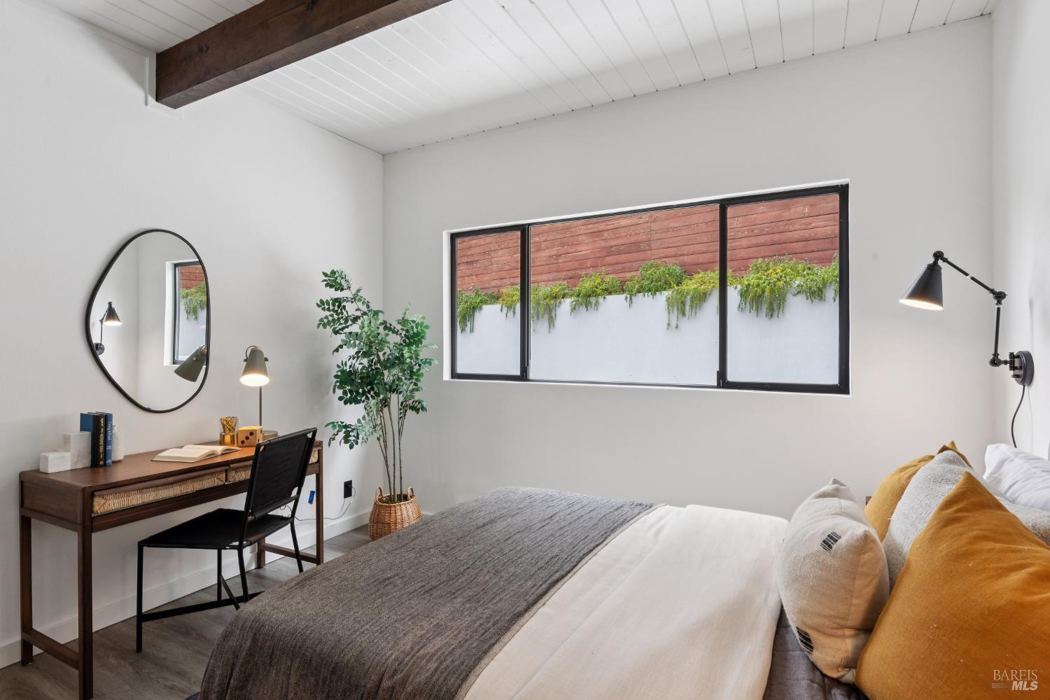 Detail Gallery Image 34 of 53 For 815 Autumn Ln, Mill Valley,  CA 94941 - 4 Beds | 2 Baths