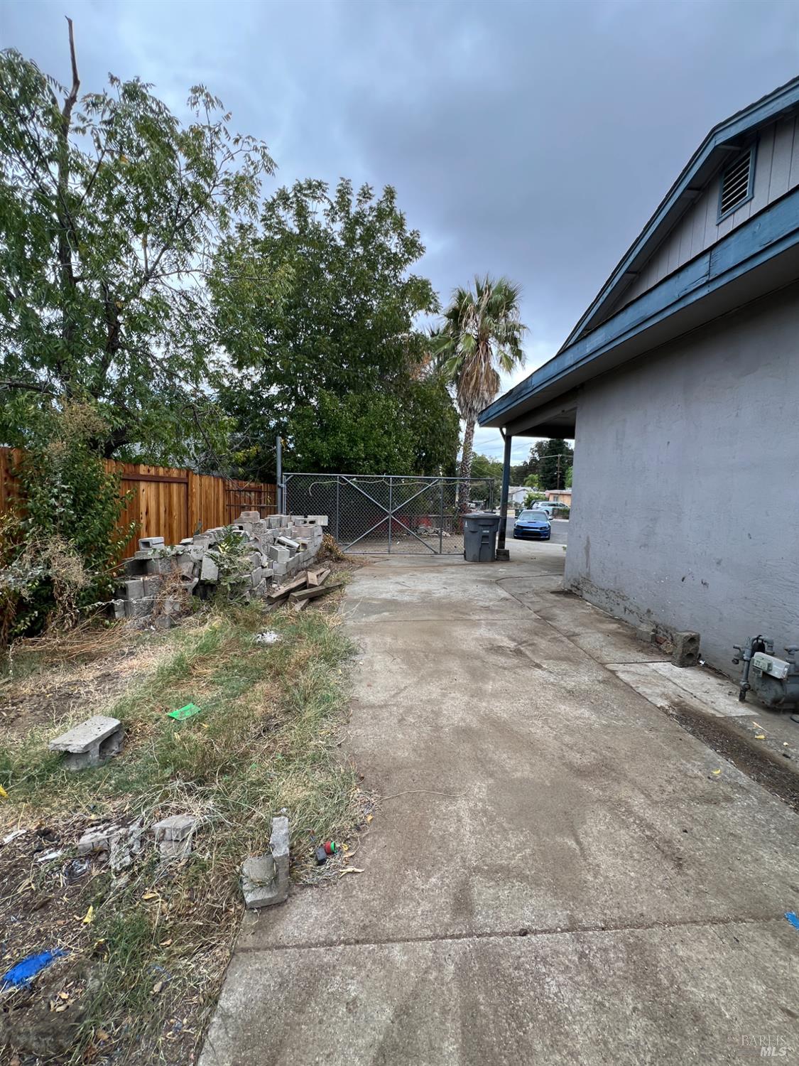 Detail Gallery Image 6 of 30 For 2124 Beard Ct, Vacaville,  CA 95688 - 3 Beds | 1 Baths