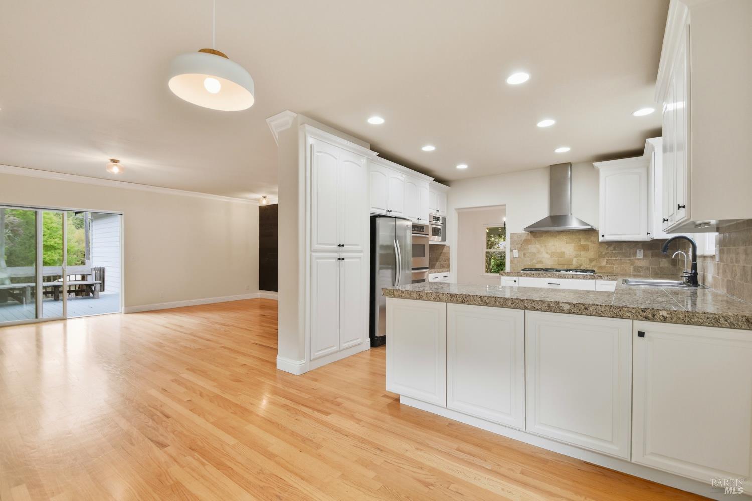 Detail Gallery Image 7 of 30 For 3136 Chanate Rd, Santa Rosa,  CA 95404 - 3 Beds | 2/1 Baths