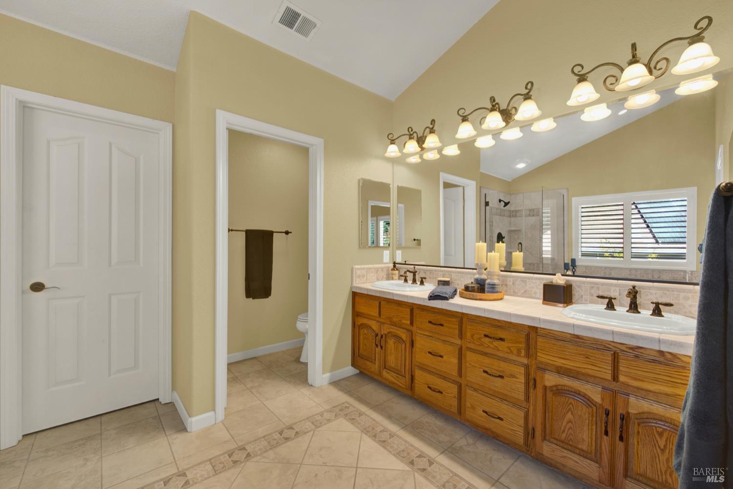 Detail Gallery Image 58 of 78 For 3442 Glen Ellen Dr, Fairfield,  CA 94534 - 5 Beds | 3 Baths