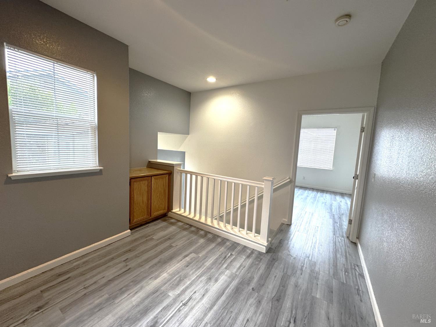 Detail Gallery Image 14 of 17 For 1217 Mateo Dr, Rohnert Park,  CA 94928 - 3 Beds | 2/1 Baths